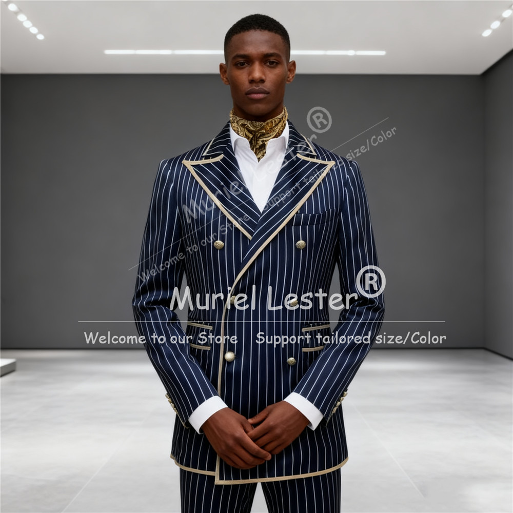 Men'S Grooming And Style - Marine Gestreepte Mannen Pakken Piek Revers
